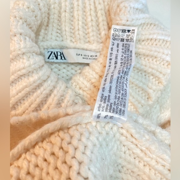 Zara White Ecru Chunky Cable Knit High Neck Oversized Sweater Sz S - Picture 3 of 5